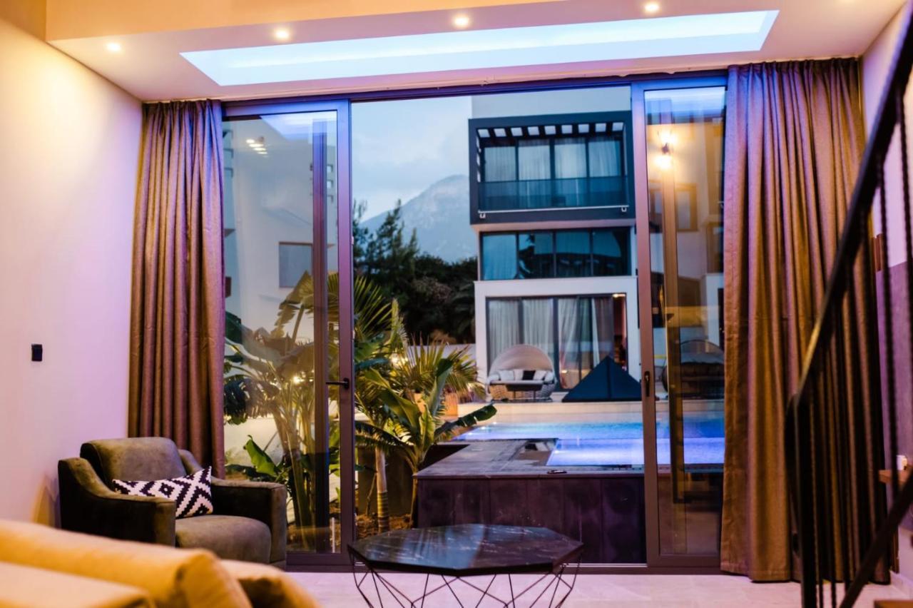 Del Mare Park Hotel Kyrenia  Eksteriør billede